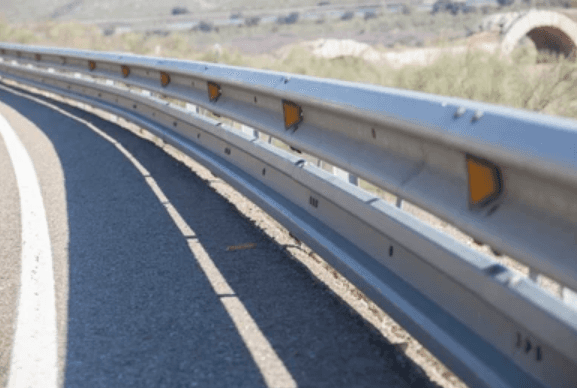 Choosing the Perfect Crash Barrier: A Comprehensive Safety Guide